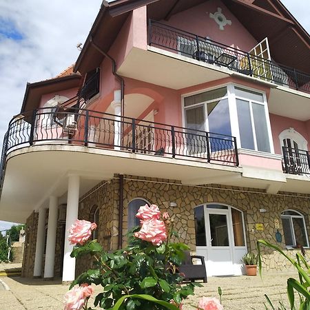 Manor Villa Hévíz Exterior foto